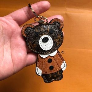 Super Cute 🥰 bear 🐻 keychain and bag charm